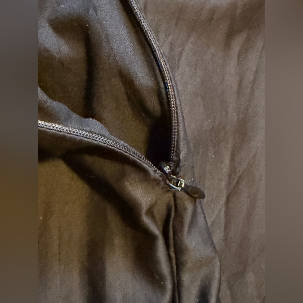 Aureta One-Shoulder Puff-Sleeve Dress - Picture 15 of 15